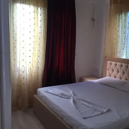 Hotell Lefter Sarandë